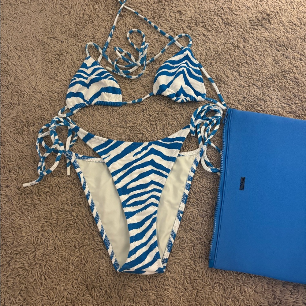 triangl swimwear Blue and White Zebra Print String Bikini